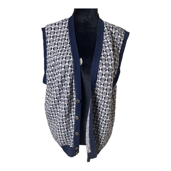 crossings fine line Other - Crossings Fine Line 100% Cotton Sleeveless Button Up Sweater Vest Size XL